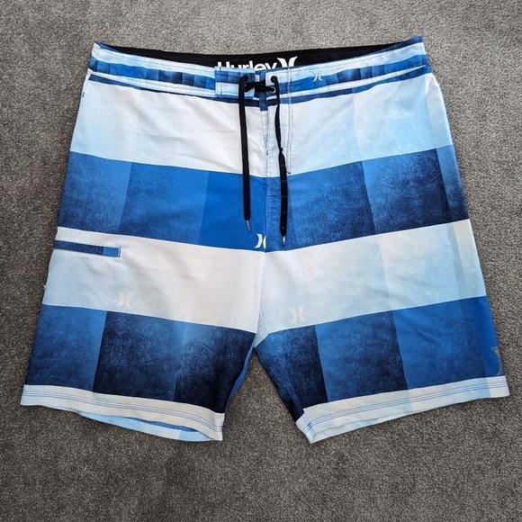 HURLEY swim shorts size XL XXL - Picture 1 of 9